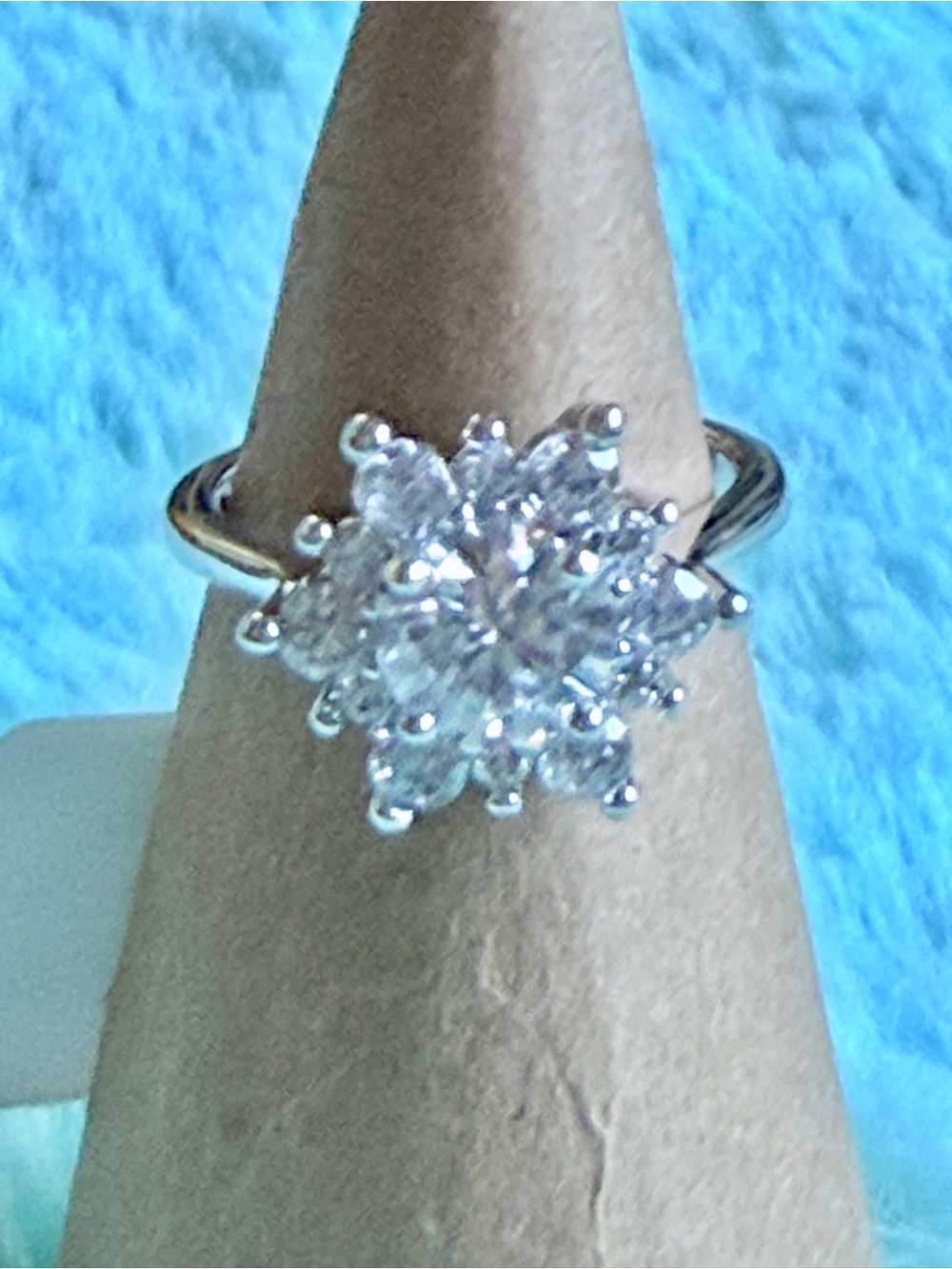 925 Sterling Silver Floral Cluster 1.2ct Moissanite Ring size 6